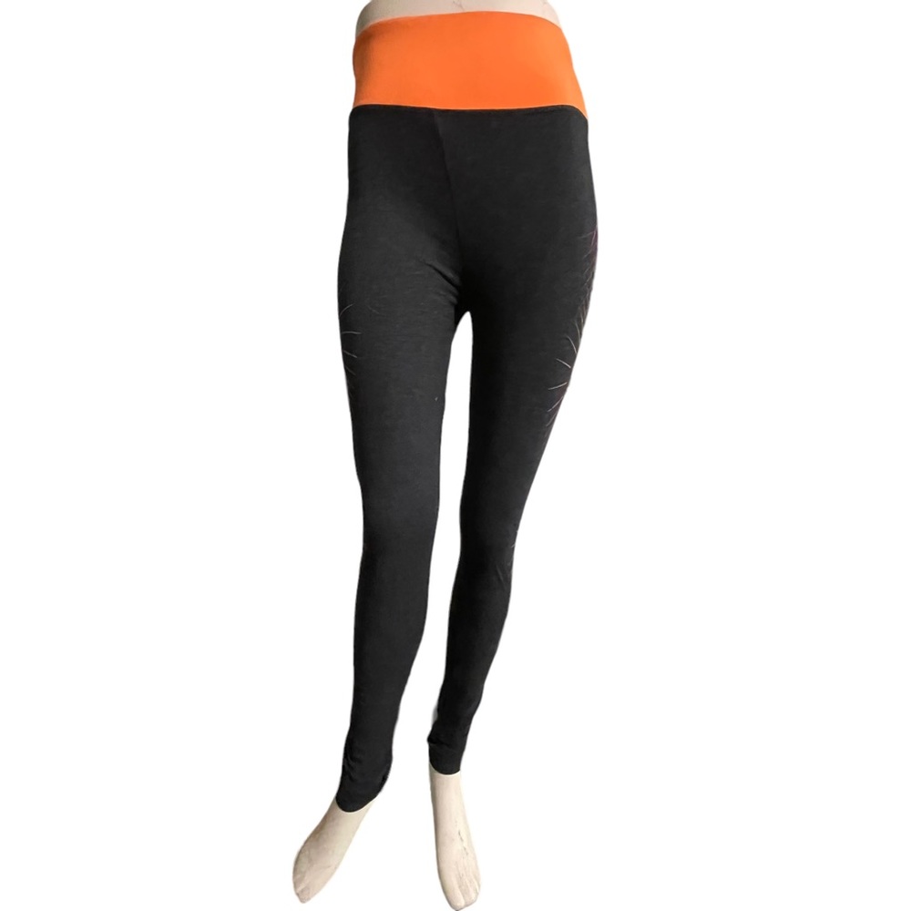 Perfect yoga leggings size small